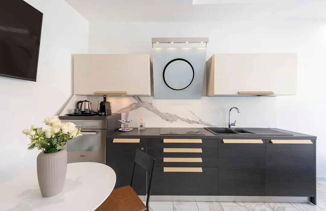 Milan Royal Suites Porta Ticinese-1